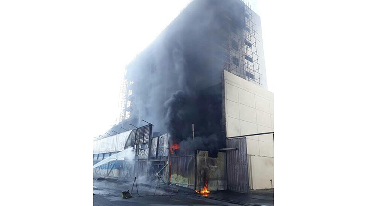 Ø¹Ù„Øª Ø¯ÙˆØ¯ Ø³ÛŒØ§Ù‡ Ø¯Ø± Ø¬Ø§Ø¯Ù‡ Ù‚Ø¯ÛŒÙ… Ú©Ø±Ø¬