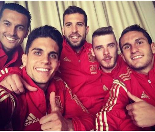 سلفی اسپانیایی/ عکس