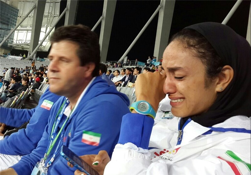 اشک‌های سپیده توکلی هنگام اهدای مدال +عکس