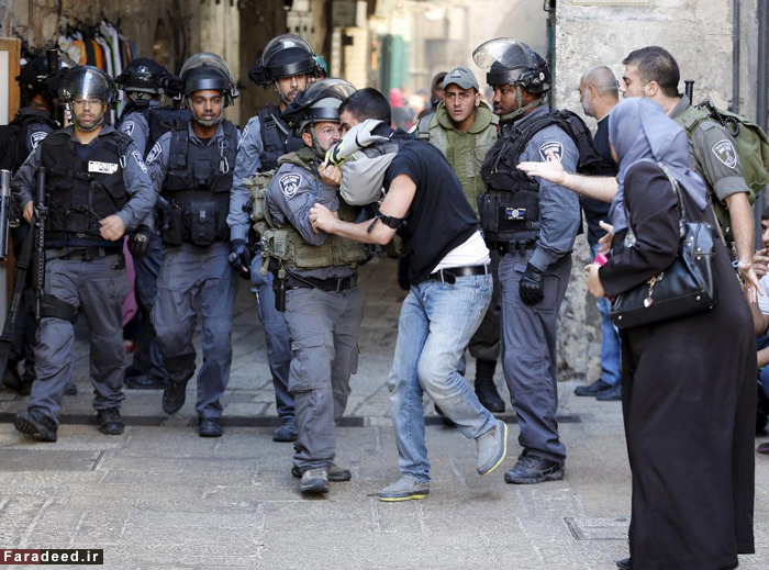 (تصاویر) حمله صهیونیست‌ها به مسجدالاقصی