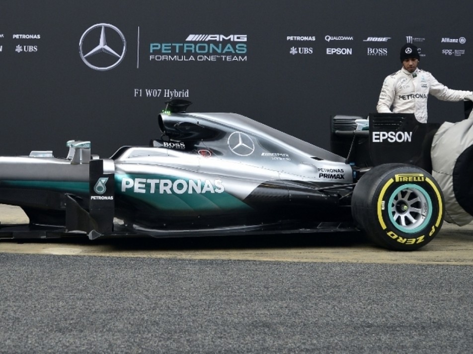 انتشار عکس بهترین اتومبیل مسابقات فرمول یک