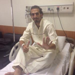 محمد نوري روي تخت بيمارستان (عکس)