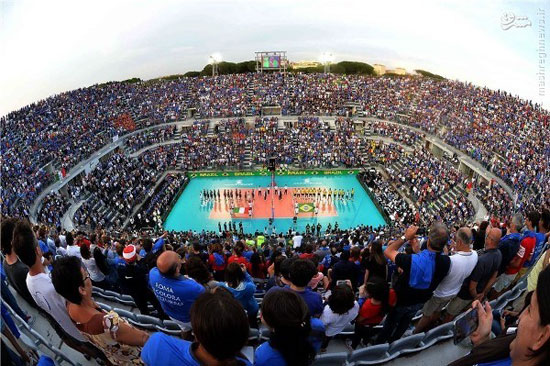 عکس: تماشای والیبال به سبکی دیگر