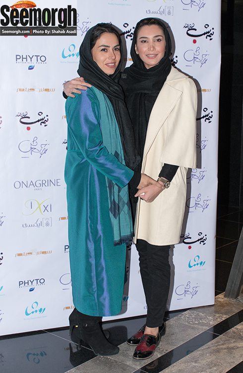 نیکی مظفری و تینا پاکروان در اکران فیلم نیمه شب اتفاق افتاد