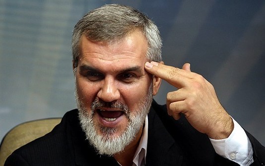 رویانیان: جریان سیاسی راه افتاده/نسبت یک روزنامه ورزشی با ماشین‌ها چیست؟