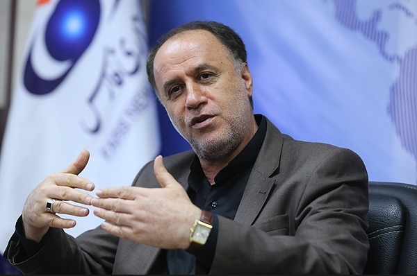 وزیر احمدی‌نژاد: اصراری برای معرفی وزیر به روحانی نداریم اما ... /ظواهر حکایت از سهم‌خواهی از کابینه دوازدهم دارد /کابینه دوم روحانی باید تغییرات ٥٠درصدی داشته باشد