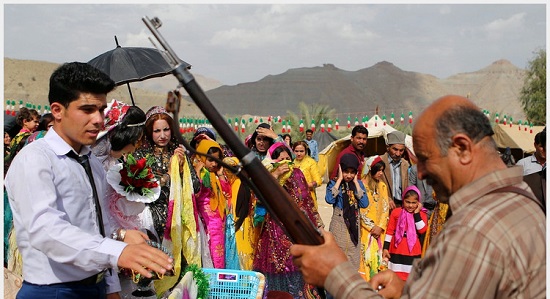 آیین عروسی، به سبک و سیاق عشایر قشقایی + عکس