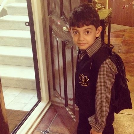 پسر شقایق دهقان با لباس مدرسه /عکس