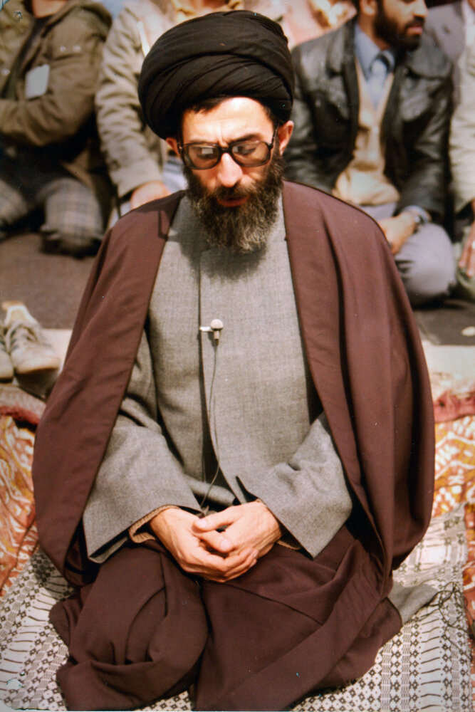 تصاویر خاص و کمیاب از رهبرانقلاب