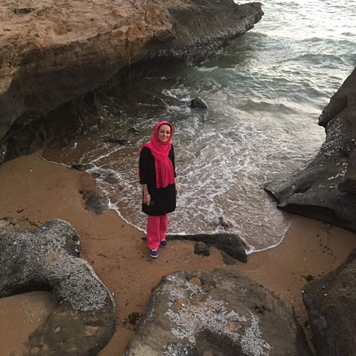 تصویر دیدنی از خانم بازیگر لب دریا!