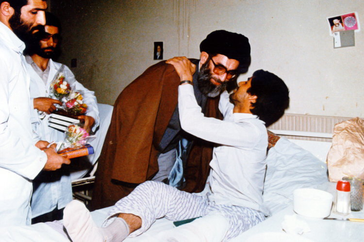 (تصاویر) دور اول ریاست جمهوری آیت‌الله‌خامنه‌ای