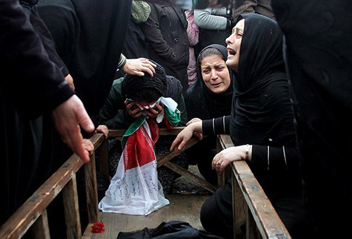 (تصاویر) تشییع زائران جانباخته‌ اربعین