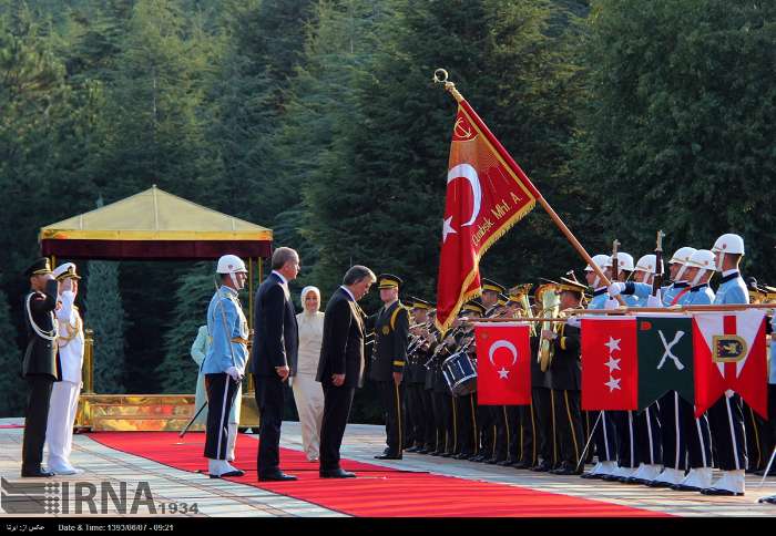 حاشیه‌های تصویری خداحافظی عبدالله گل از کاخ ریاست جمهوری ترکیه