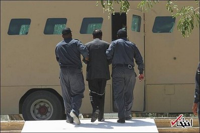 صدام حسین دو سال بعد در آخرین روز سال میلادی ۲۰۰۶ اعدام شد.