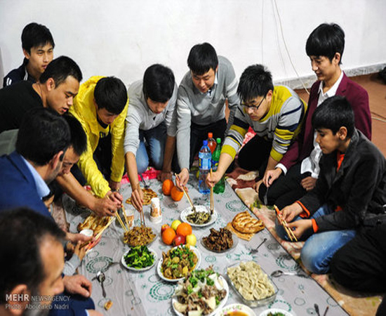 جشن سال نوی چینی در حوزه علمیه (عکس)