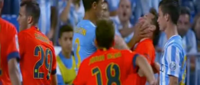 حمله بازيکن مالاگا به ليونل مسي (عکس)