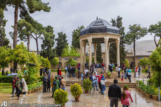 گزارش سفر یک خبرنگار آمریکایی به مقبره حافظ(+عکس)
