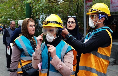 (تصاویر) مسابقه زنان امداد و نجات در تهران