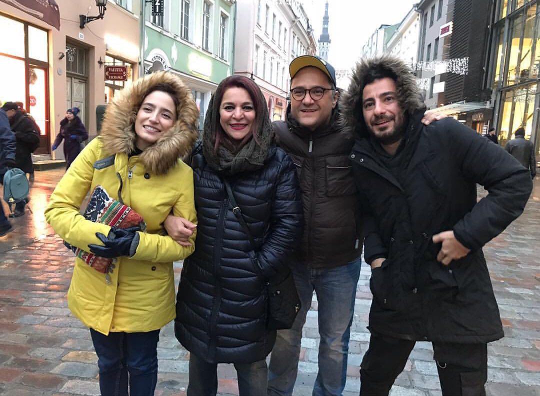 تصویری از رامبد جوان، نگار جواهریان و نوید محمدزاده در خارج از کشور