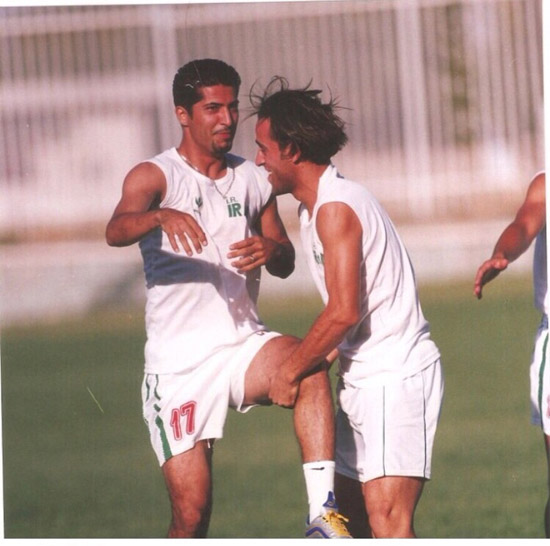 تمرین عجیب علی کریمی و میناوند! /عکس