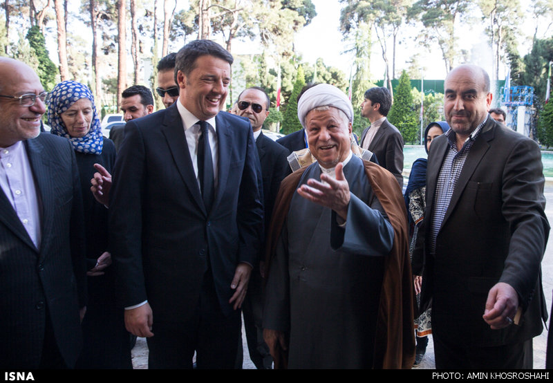 عکسی از نخست وزیر ایتالیا در کنار هاشمی رفسنجانی