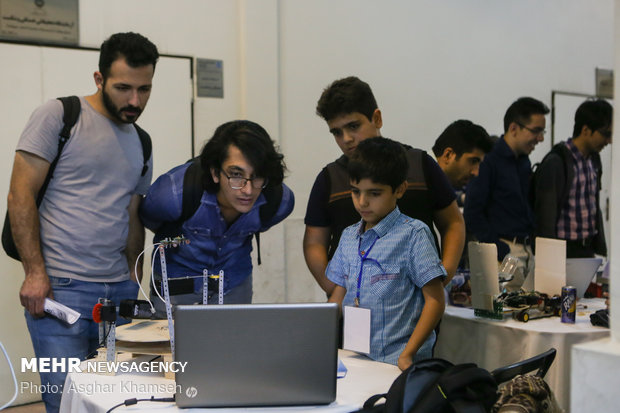 ششمین کنفرانس بین المللی رباتیک و مکاترونیک