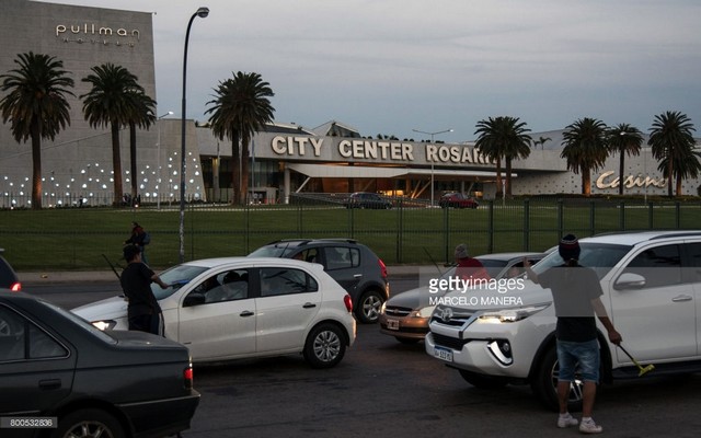 پژو 405 به عروسی لیونل مسی رسید!/عکس