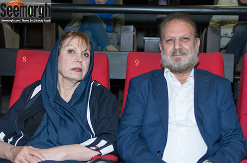 جلیل فرجاد در کنار همسرش