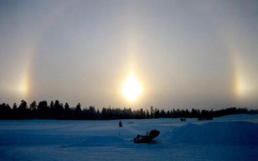 غروب ۳ خورشید و وحشت مردم+عکس