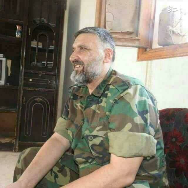 ابو مصطفی؛ فرمانده لبنانی که چند ماه در محاصره داعش بود/ چرا حزب‌الله از فرمانده میدانی خود رونمایی کرد +عکس