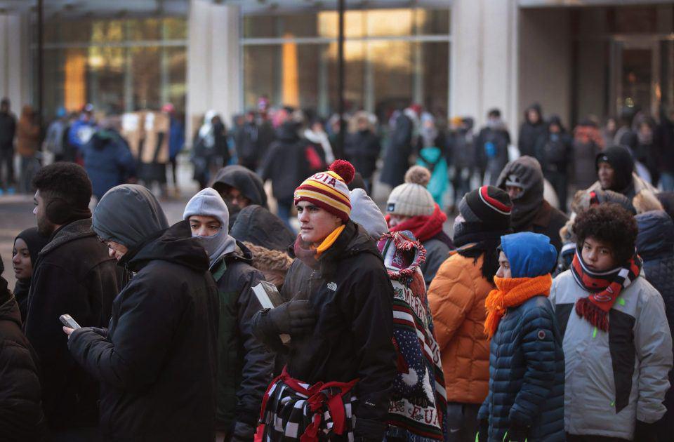 صف طولانی خرید بلیط آخرین سخنرانی اوباما/عکس