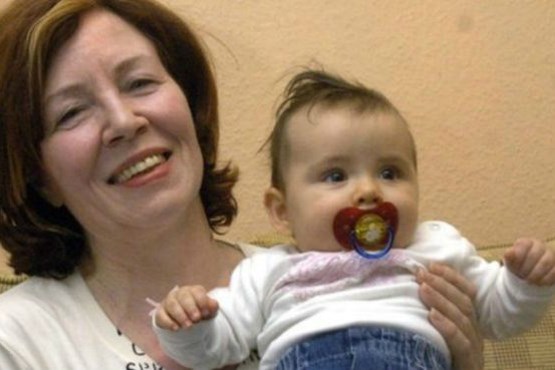 مسن ترین زن جهان چهارقلو زایید/عکس