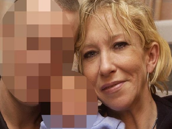 خواننده معروف، بانوی نمونه داعش! /عکس