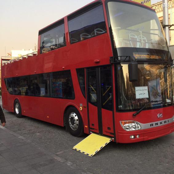 رونمایی از اولین اتوبوس دوطبقه گردشگری تهران/تصاویر