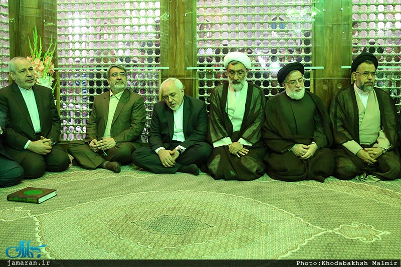 پورمحمدی و ظریف در حرم امام خمینی/عکس