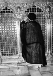 سفر آیت الله‎خامنه ای به شهر مقدس قم در سال 1366 