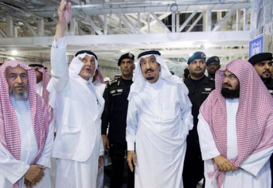 از مسجدالحرام دو روز پس از حادثه تا عیادت پادشاه عربستان از حاجیه خانم زخمی ایران در مکه