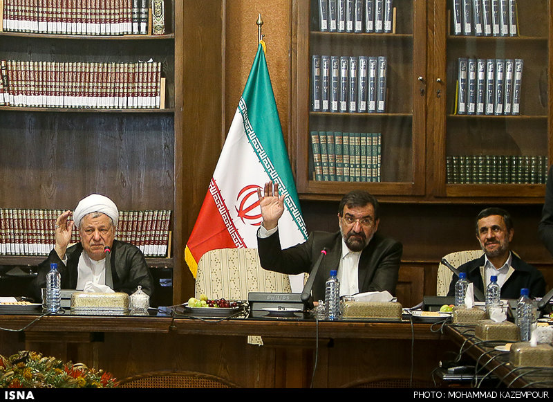 خنده احمدی نژاد به رای محسن رضایی/ عکس