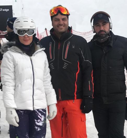 اسکی بازی سام درخشانی و همسرش