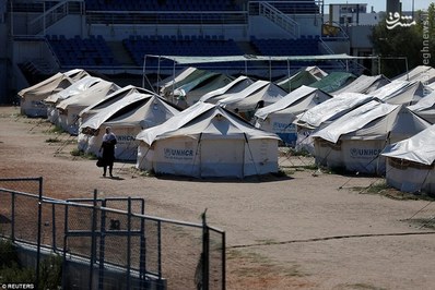  قسمتی از دهکده المپیک آتن که تبدیل به اردوگاه پناهندگان شده است. 