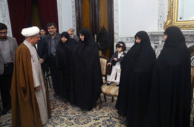 پایگاه تحلیلی خبری نامه نیوز