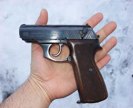 زیباترین اسلحه های کمری دنیا (+عکس)