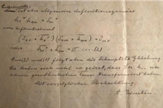 نامه‌های اینشتین حراج می‌شود + عکس