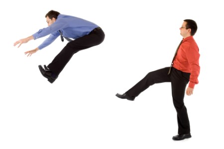 مضحک‌ترین قوانین کتاب قانون بریتانیا+تصاویر