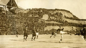 ورزشگاه بارسلونا سال 1909 /عکس