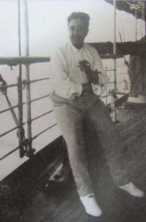 عکس/سیگار کشیدن پادشاه قاجار