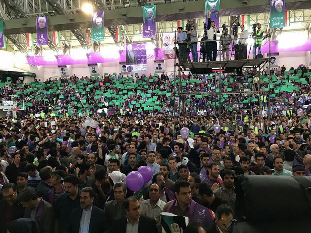 حامیان روحانی در زنجان/عکس