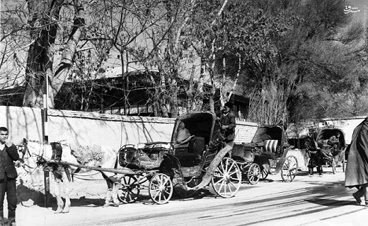 ایستگاه درشکه در تهران قدیم + عکس