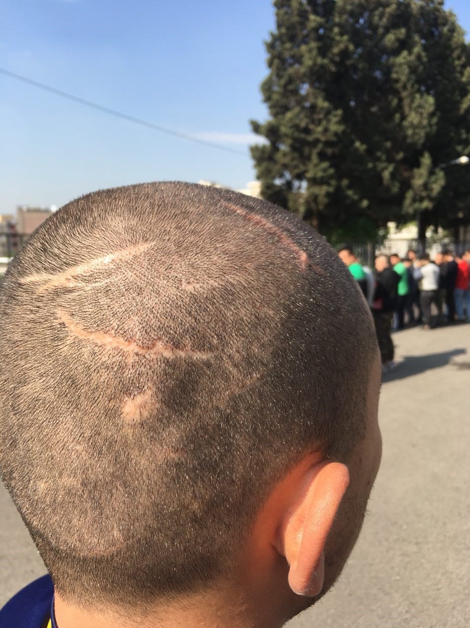 ÛŒÚ© Ù…Ø§Ø¬Ø±Ø§ÛŒ Ø¹Ø¬ÛŒØ¨Ø› ØºÛŒØ±Øª Ø§Ø­Ù…Ù‚Ø§Ù†Ù‡ Ø´Ø±ÙˆØ± Ø³Ø§Ø¨Ù‚Ù‡â€ŒØ¯Ø§Ø±ÛŒ Ú©Ù‡ Ø³Ø§Ø®ØªÙ…Ø§Ù† Û¸ ÙˆØ§Ø­Ø¯ÛŒ Ø±Ø§ Ø¨Ù‡ Ø¢ØªØ´ Ú©Ø´ÛŒØ¯