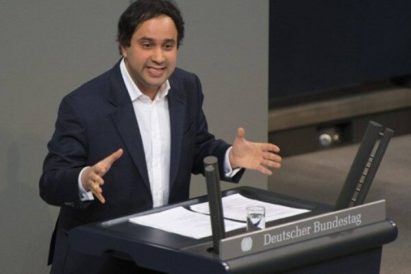 آیا خاتمی می‌تواند دلیلی برای تقلب در انتخابات 88 اقامه کند؟/ کیهان مدعی دسيسه نوبخت در استعفاي بطحايي شد